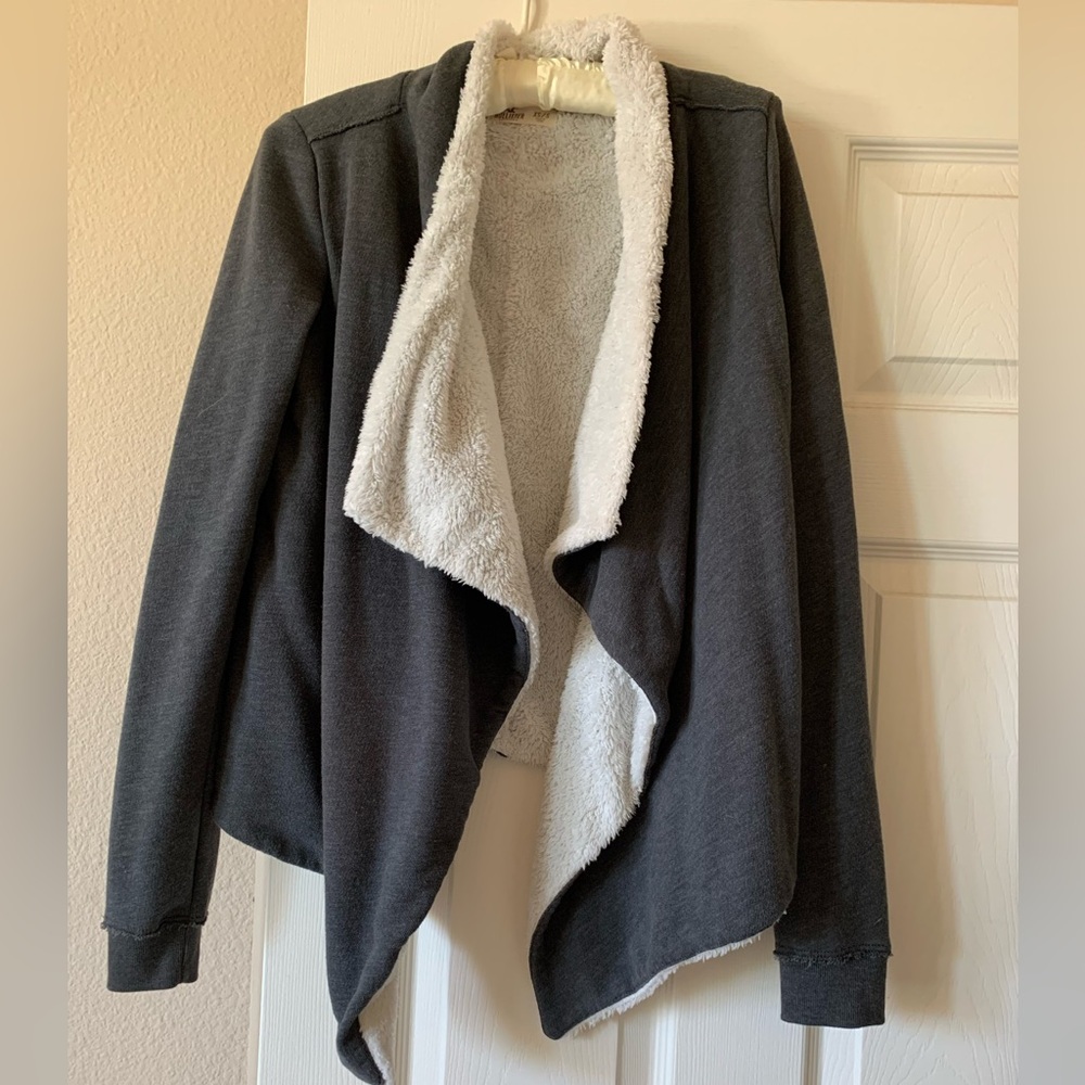 Hollister cardigan sweater